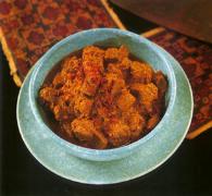 Sampi Mebase. Beef curry. Mainski Nusa Lembongan, Bali.